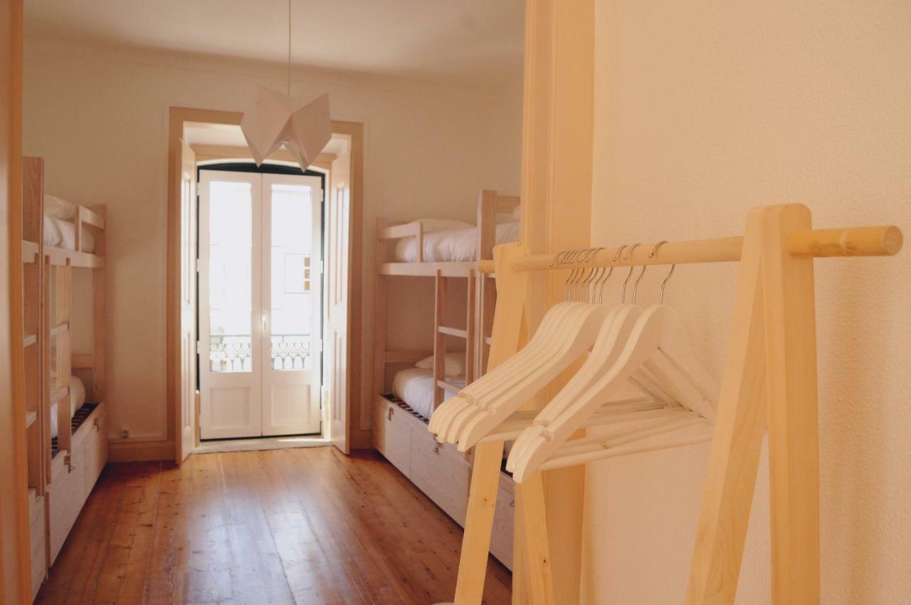 Origens Hostel Сииниш Экстерьер фото